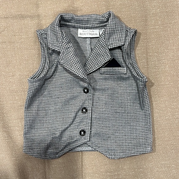 Baby top with vest set, size 6 months - Picture 3 of 3